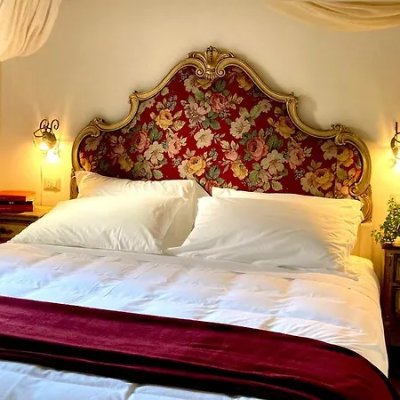 Bed and Breakfast La Corte Del Governo 565 4*