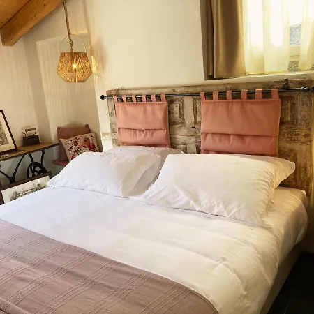 La Corte Del Governo 565 Bed and Breakfast