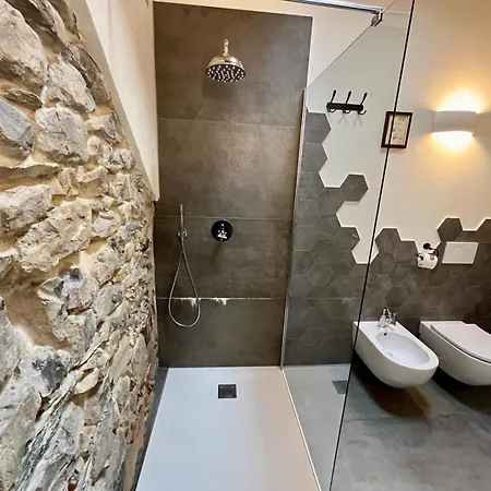 Bed & Breakfast La Corte Del Governo 565 Lezzeno