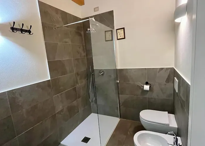 Bed & Breakfast La Corte Del Governo 565 Lezzeno